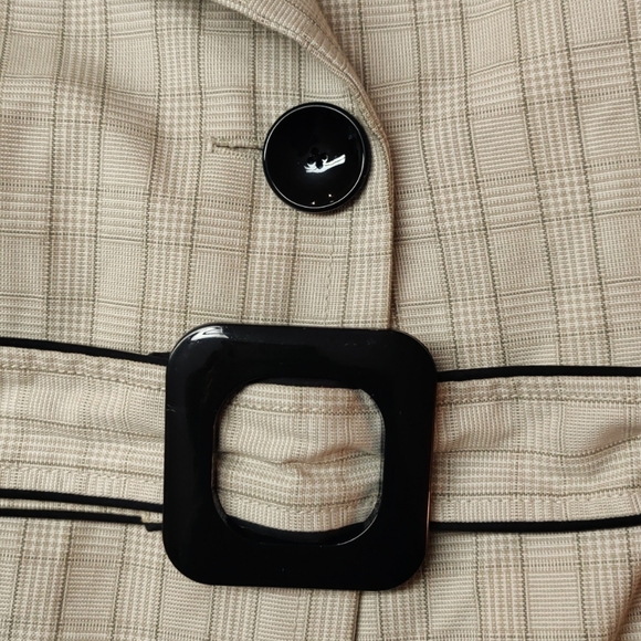 Soia & Kyo Belted Trench Coat - Picture 5 of 9